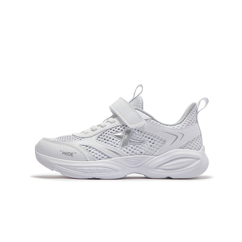 XTEP Low top Running Shoes Xtep White Teenagers
