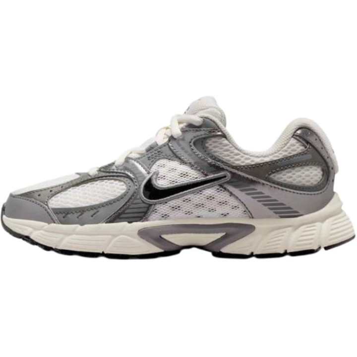 Nike Nike V5 RNR Low top Running Shoes Gray Unisex