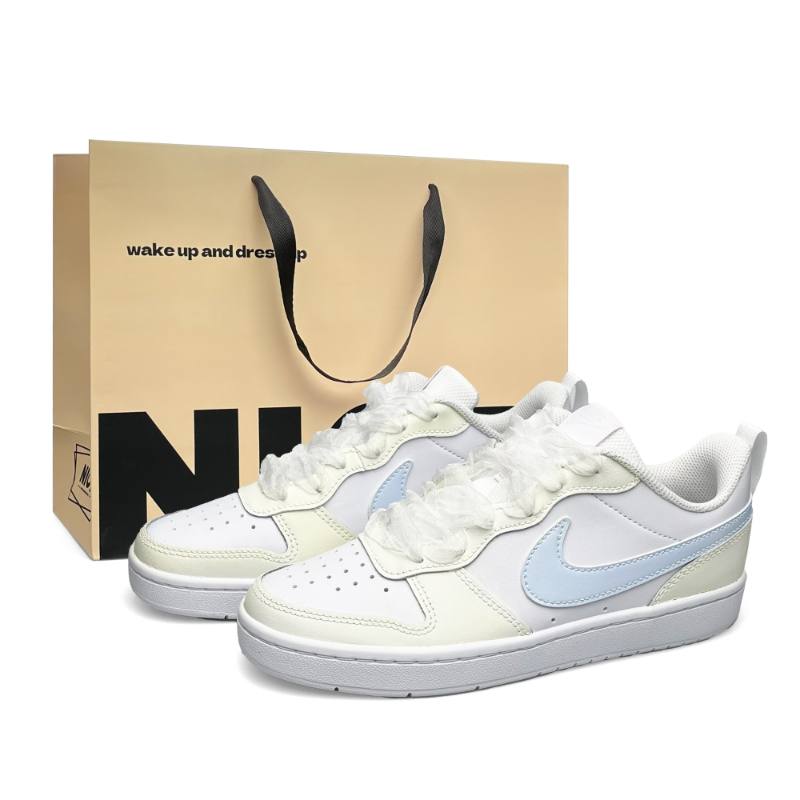 Nike Nike Court Borough Low 2 Leather Breathable Low top Kids' Skateboarding Shoes White Teenagers
