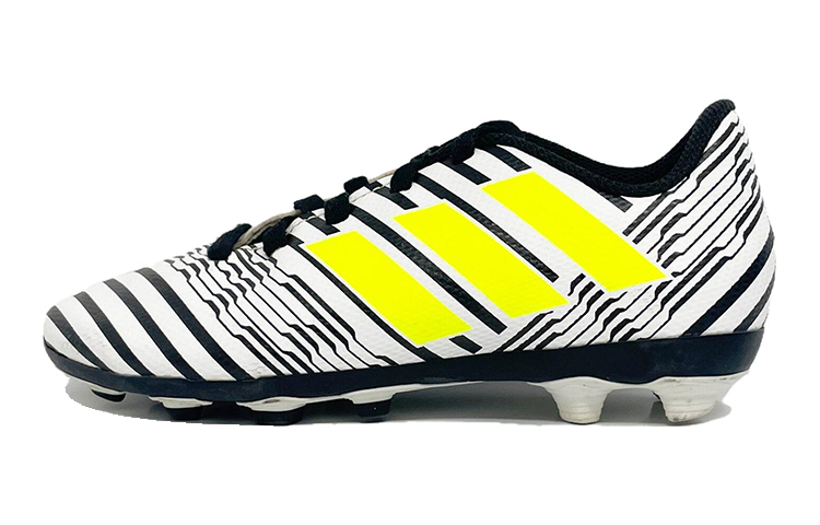 Adidas Adidas Nemeziz 17.4 Slip Resistant Abrasion Resistant Slip Resistant Abrasion Resistant Low top Kids' Soccer Shoes