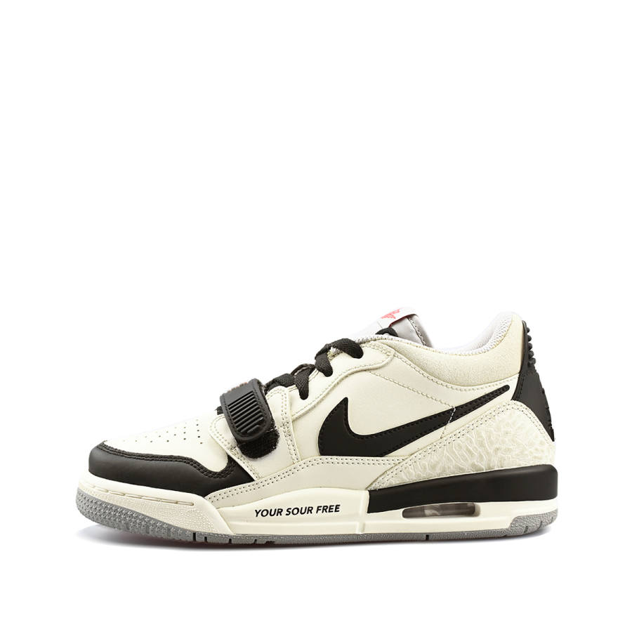 Jordan Jordan Legacy 312 Slip Resistant Slip Resistant Low top Children's Basketball Shoes Beige Black Teenagers