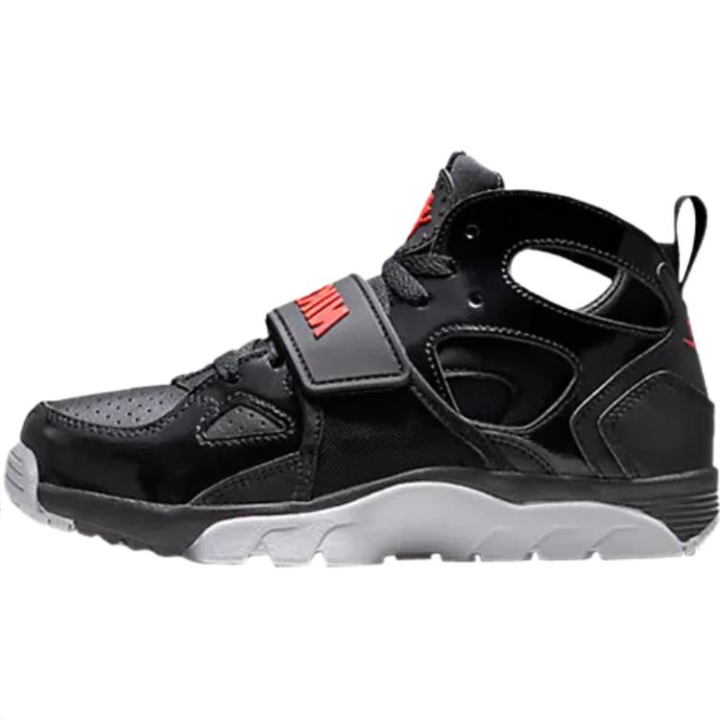 Nike Nike Air Trainer Huarache Mid top Basketball Shoes Black Kids'