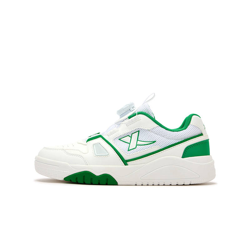 XTEP Synthetic Leather, Textile Slip Resistant Abrasion Resistant Low top Skateboard Shoes Classic White Lily Green