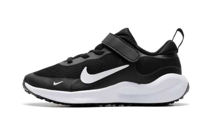 Nike Nike Revolution 7 PS 'Black White'