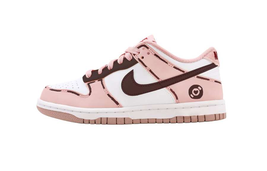 Nike Nike Dunk Hub Core Sweetheart Low top Kids' Skateboarding Shoes Pink Teenagers