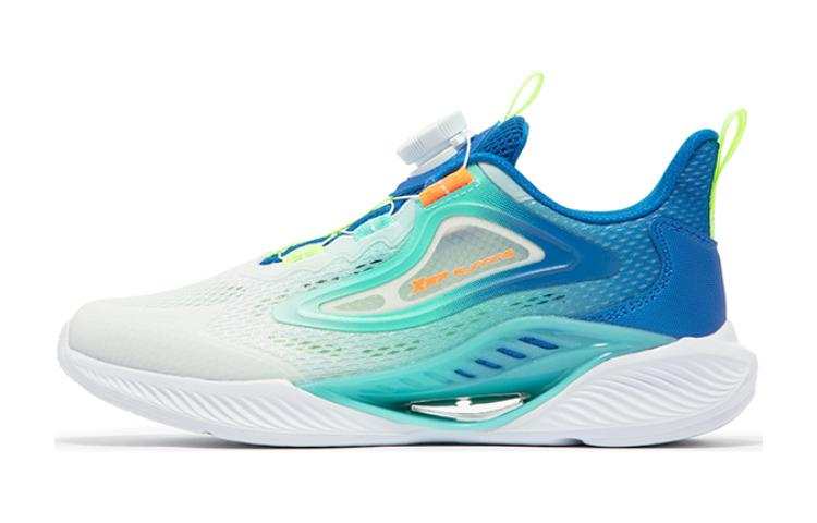 XTEP Qing Feng 3.0 Cushioning Breathable Cushioning Breathable Low top Running Shoes White Blue