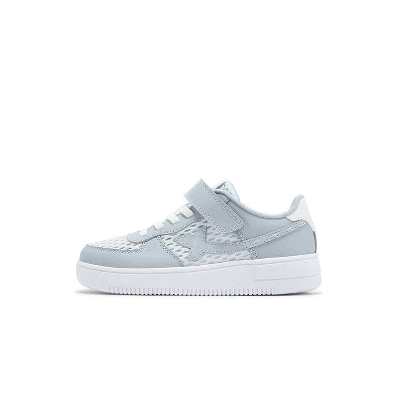 XTEP Slip Resistant And Breathable Slip Resistant And Breathable Low top Skateboard Shoes Xtep White Dawn Gray Kids'