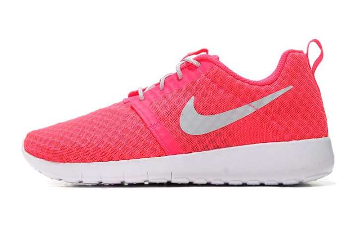 Nike Nike Roshe One Slip Resistant Abrasion Resistant Low top Running Shoes Racing Pink Unisex