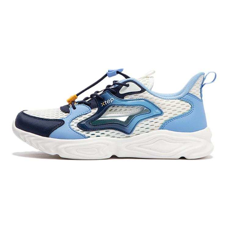 XTEP Mid top Running Shoes Teenagers