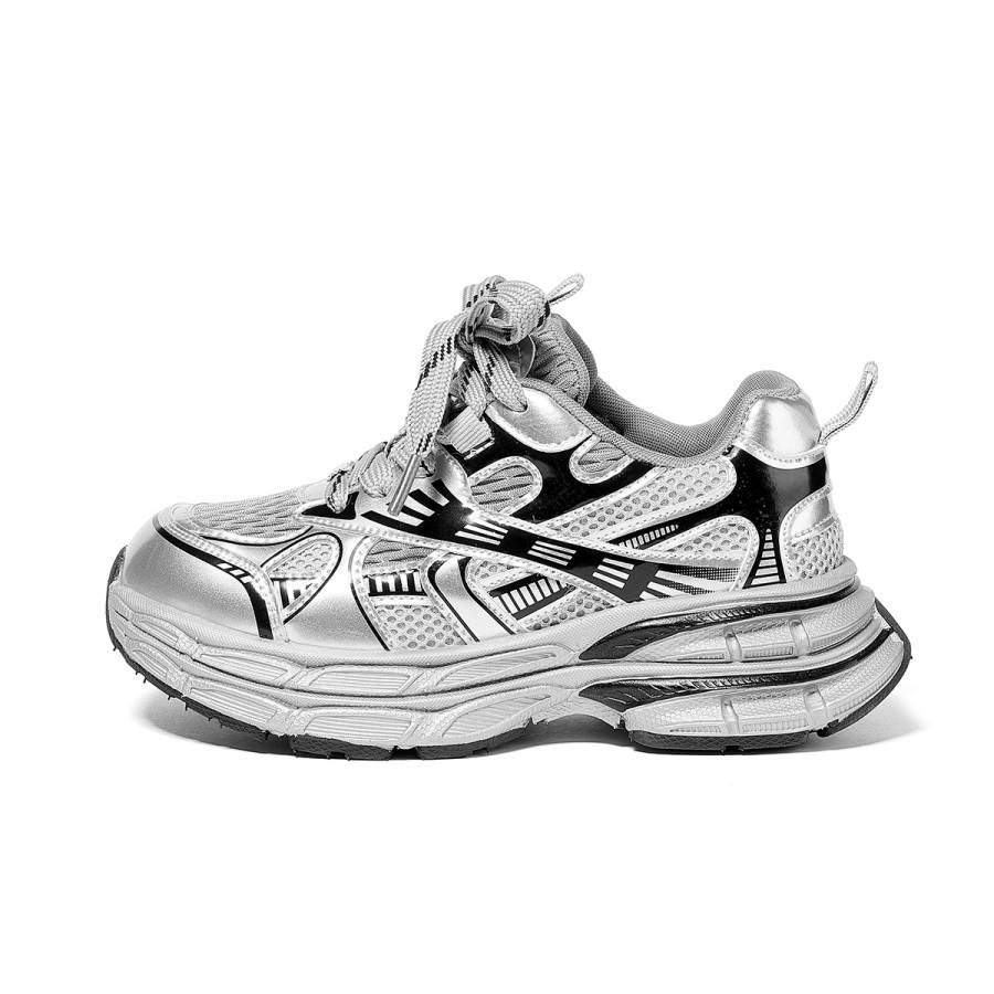 Snoffy Lightweight Outdoor Collection Synthetic Leather, Textile Rebound And Breathable Low top Kids Lifestyle Shoes