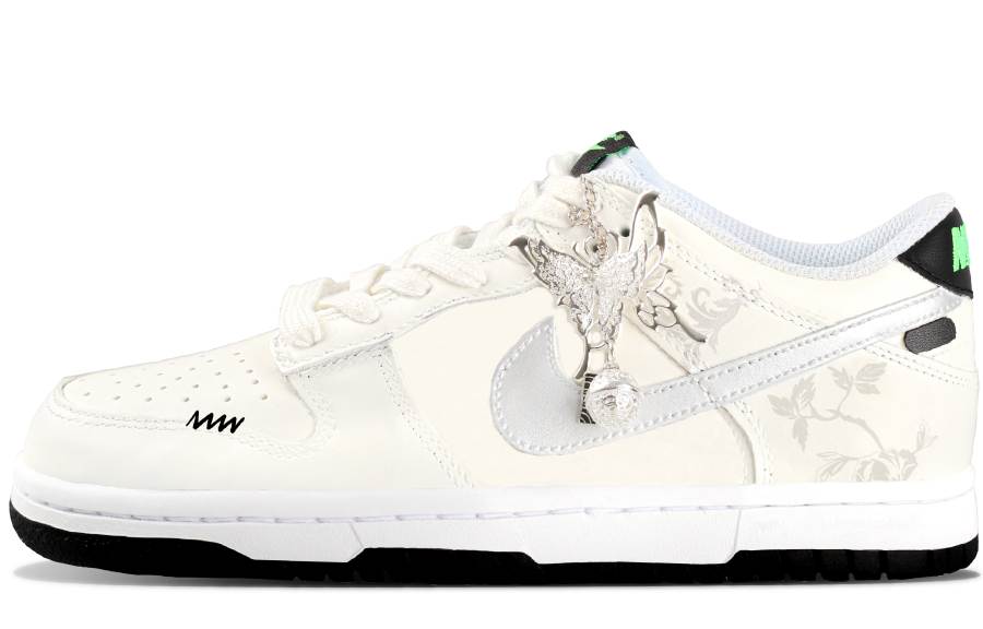 Nike Nike Dunk Leather Slip Resistant Slip Resistant Low top Kids' Skateboarding Shoes Milk White Teenagers