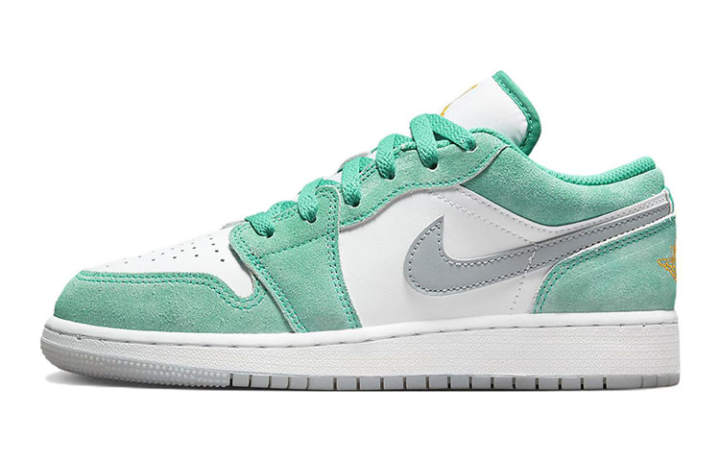 Jordan Jordan Kids Air Jordan 1 Low "New Emerald" Sneakers
