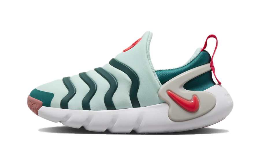 Nike Nike Dynamo GO Slip Resistant Abrasion Resistant Low top Kids Lifestyle Shoes Green White Children Aged 3 7 Years Old
