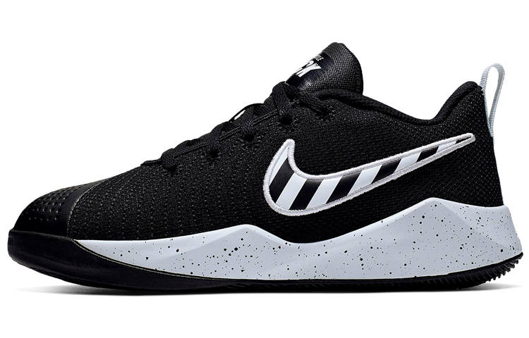 Nike Nike Quick 2 Team Hustle Low top Basketball Shoes Black White Unisex