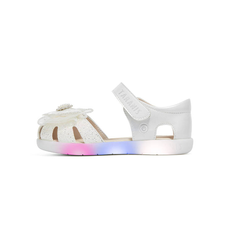 TARANIS Slip Resistant Abrasion Resistant Slip Resistant Abrasion Resistant Low top Children's Sandals