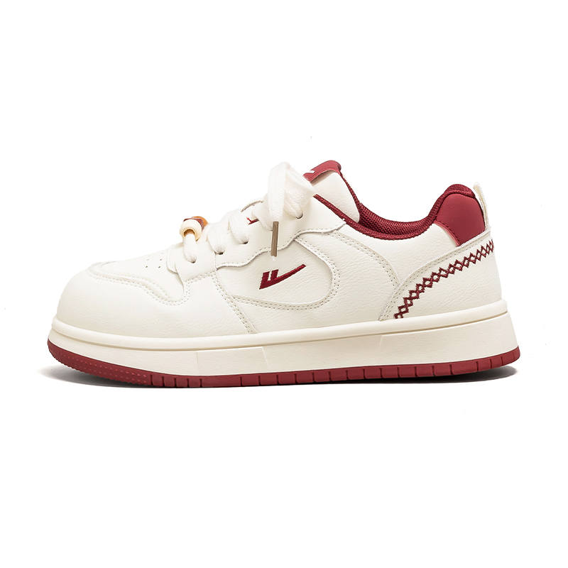 Warrior Abrasion Resistant Lightweight Slip Resistant Low top Skateboard Shoes Women's Beige Red