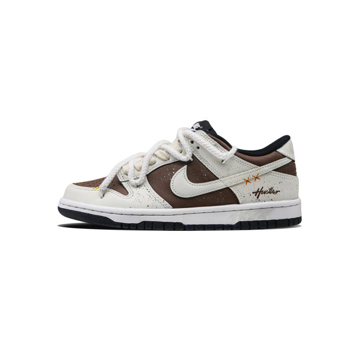 Nike Nike Dunk Cream Low top Kids' Skateboarding Shoes Ecru Brown