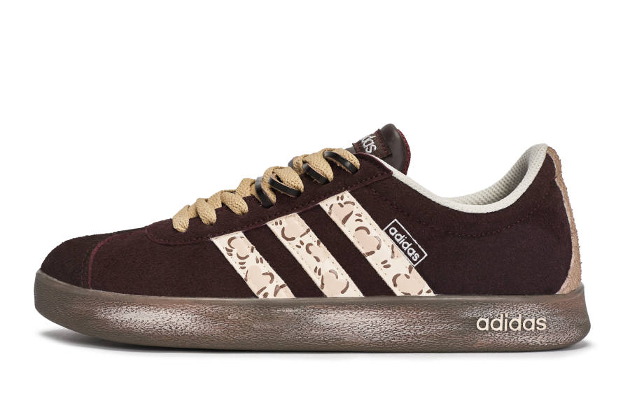 Adidas Adidas VL COURT 2.0 Walking Planet, Chestnut Leopard Heart Trail Low top German Army Trainers Unisex Beige Red Brown