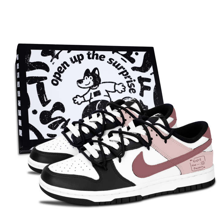 Nike Nike Dunk Black Leather Slip Resistant Abrasion Resistant Slip Resistant Abrasion Resistant Low top
