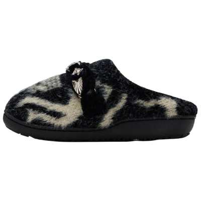 TOGA VIRILIS No Special Function No Special Function Closed Toe Slippers Men's Black