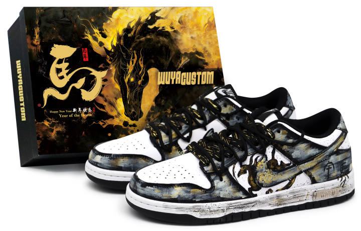 Nike Nike Dunk CNY Horse Year, Crow Made, Golden Armor, Special Box, Graffiti, Distressed, Trendy, Gothic Style, Casual
