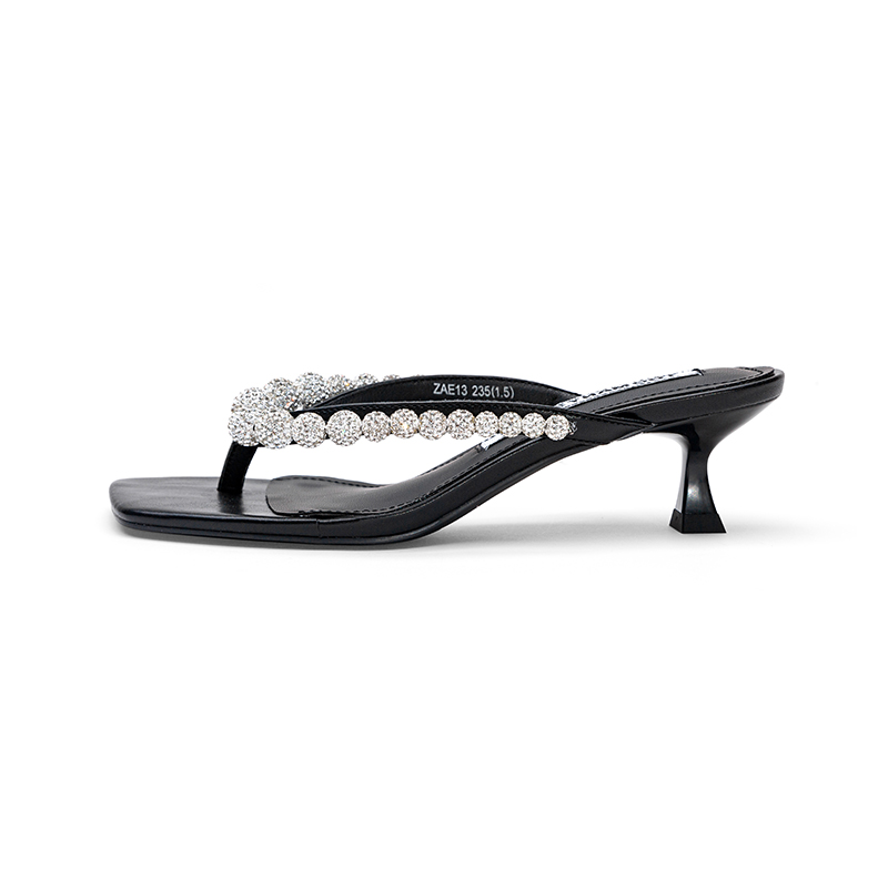 TOOMANYSHOES Flip Flops Women's