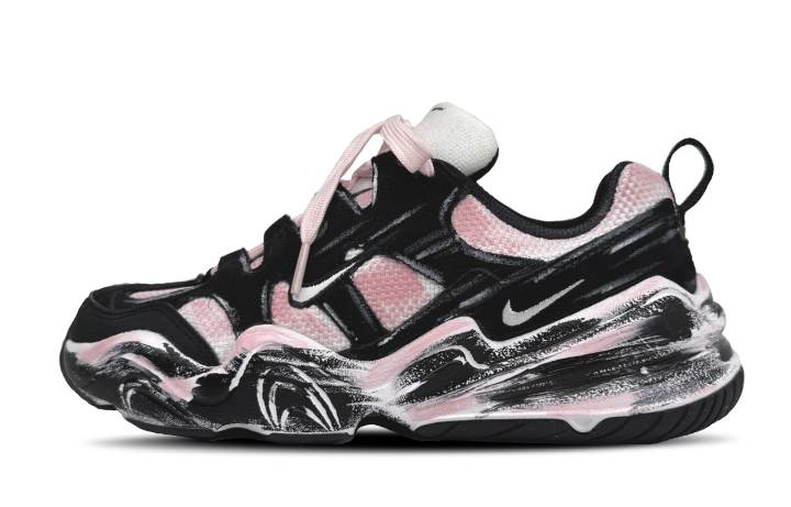 Nike Nike Tech Hera Low top Casual Shoes Unisex Black Pink