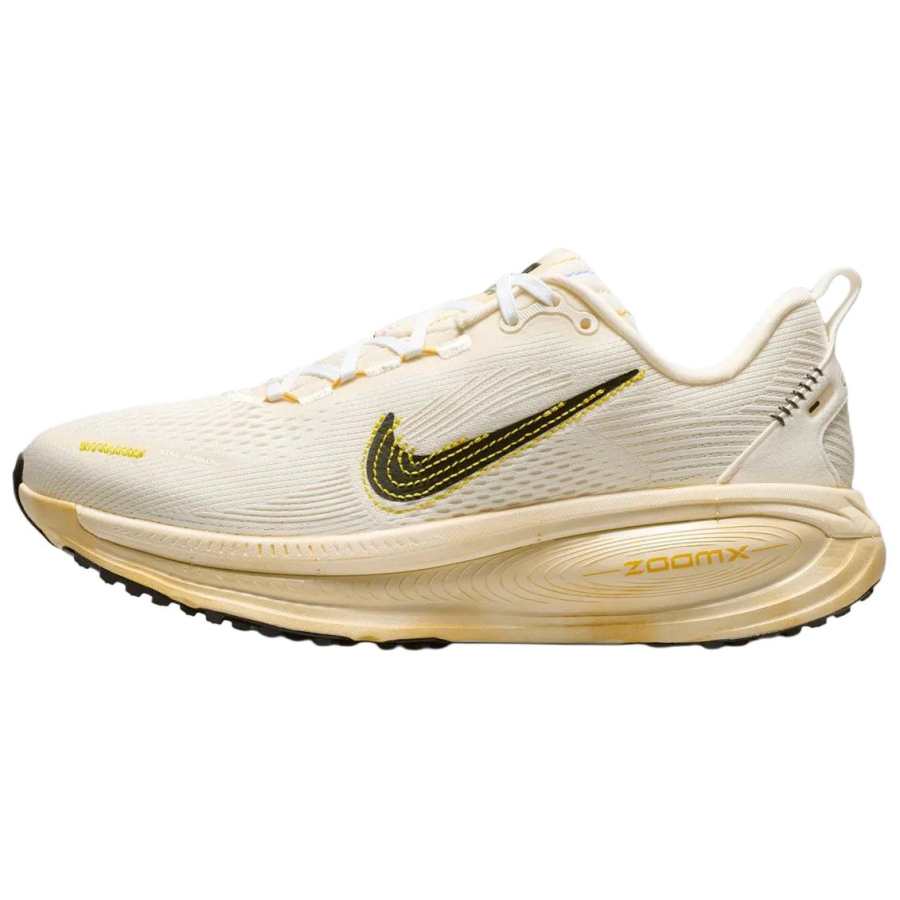 Nike Nike Vomero 18 Running Shoes Women's Beige