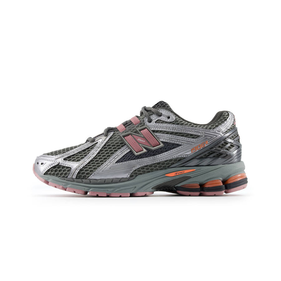 New Balance New Balance U1906 Low top Running Shoes Unisex Dark Gray