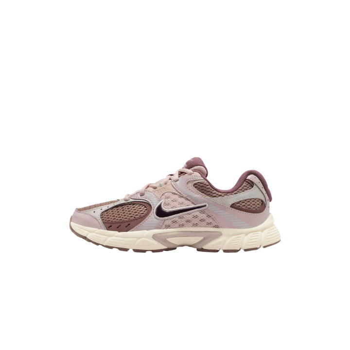 Nike Nike V5 RNR Synthetic Leather Low top Running Shoes Unisex