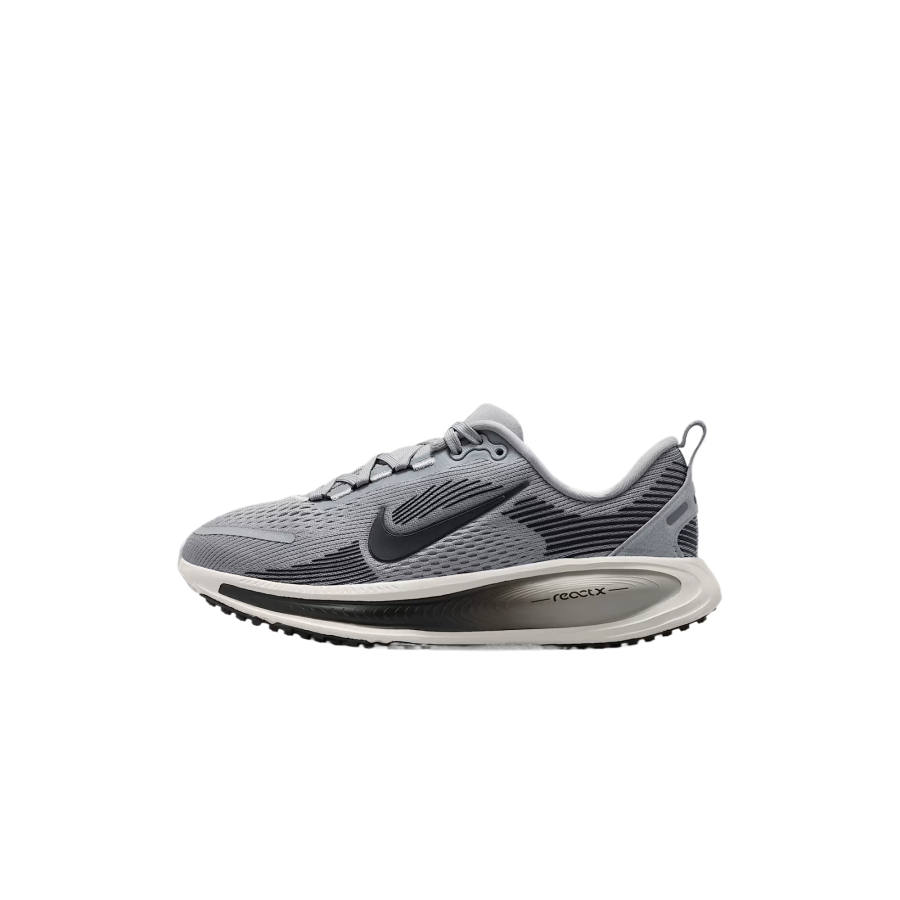 Nike Nike Vomero 18 Fabric Comfortable And Lightweight Low top Running Shoes Kids'