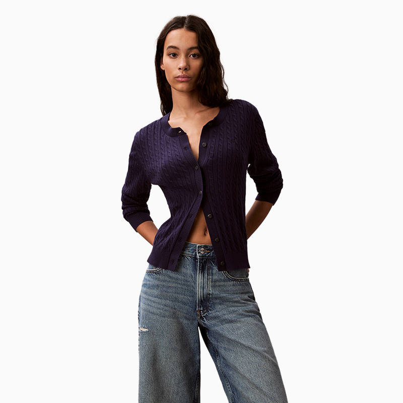 Calvin Klein Knitwear Women's Crew Neck Moderate