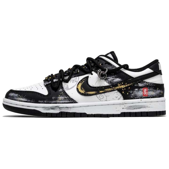 Nike Nike Dunk Abrasion Resistant Abrasion Resistant Low top Skateboard Shoes Women's Black