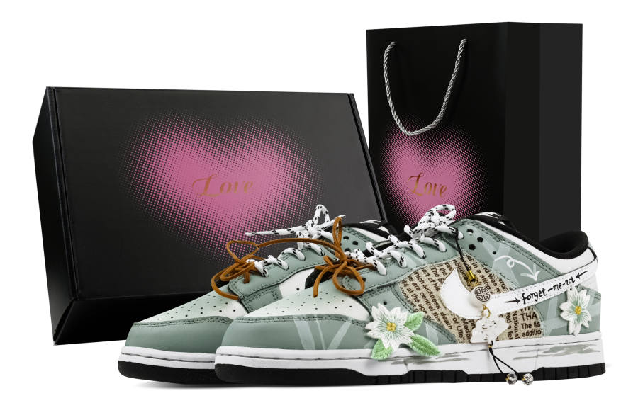 Nike Nike Dunk Soft Green Floral Trail 1 Heart Box Abrasion Resistant Low top Skateboard Shoes Unisex Cyan