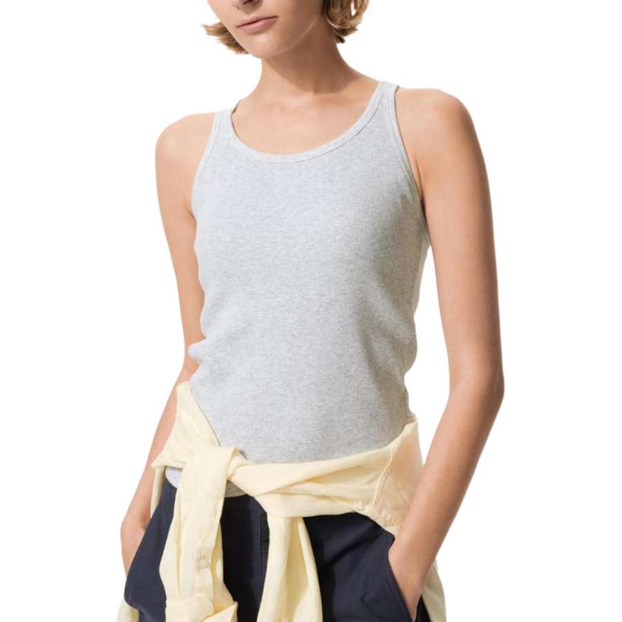 UNIQLO Tank Tops Women's Light Gray U Neck Racerback