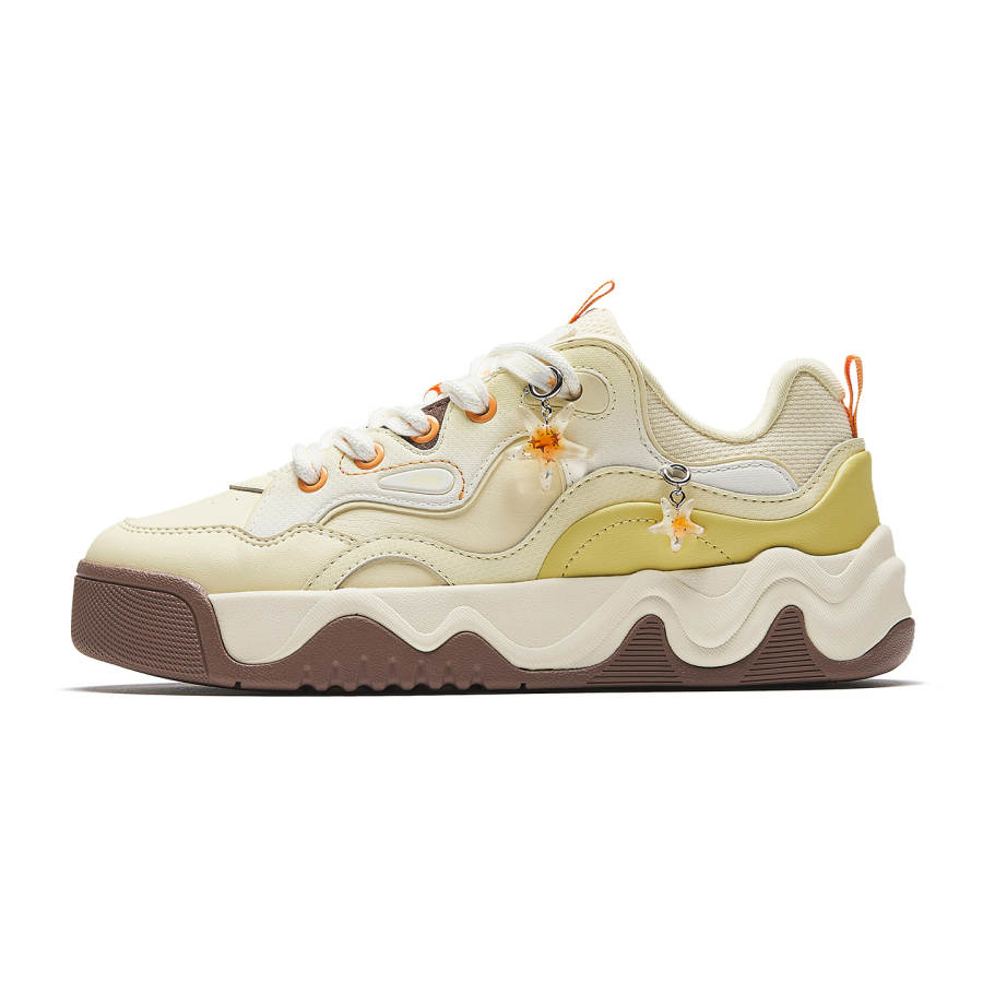 Anta Low top Vintage Skateboard Shoes Women's Cream Yellow
