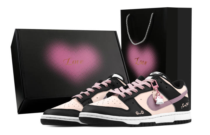 Nike Nike Dunk Cute & Cool 2 Heart Box Leather Slip Resistant Abrasion Resistant Low top Skateboard Shoes Black Pink Kids'