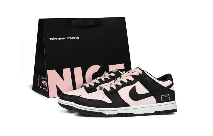 Nike Nike Dunk Synthetic Leather Low top Kids' Skateboarding Shoes Black Pink