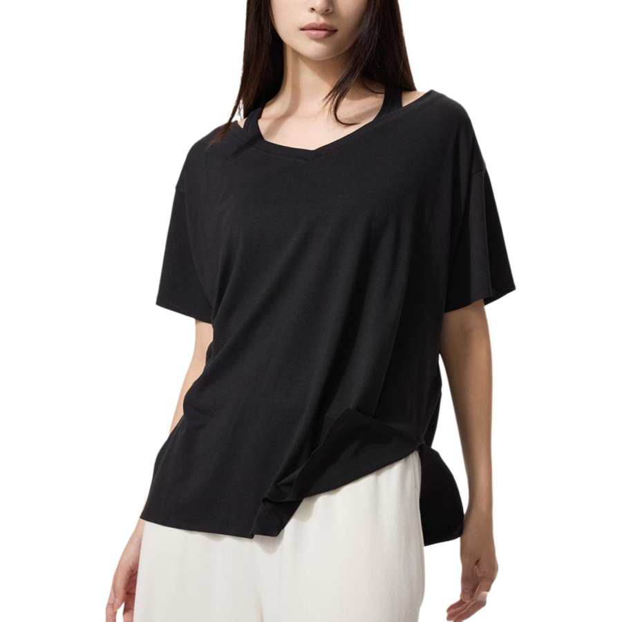 UNIQLO AIRism T Shirts Women's Black V Neck