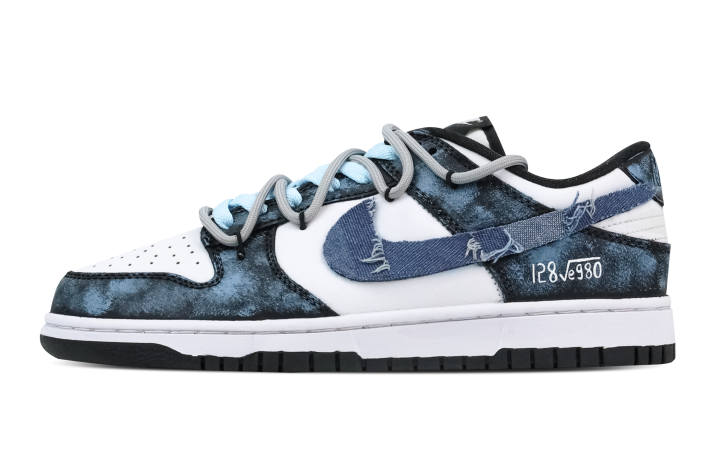 Nike Nike Dunk Blue Dyed Vintage Fabric 2 Leather Slip Resistant, Abrasion Resistant, Lightweight Cushioning Low top