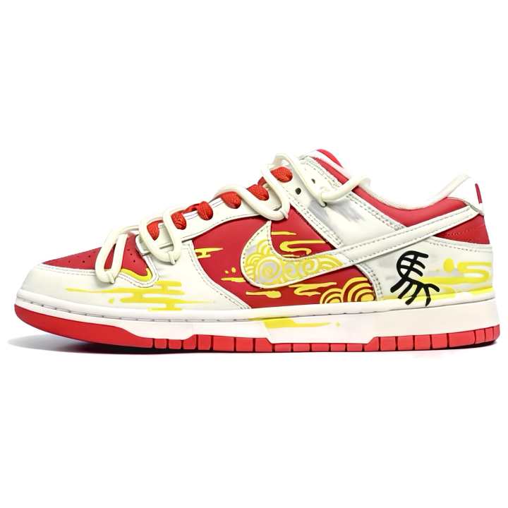 Nike Nike Dunk Horse Crimson Sky Pattern Synthetic Leather Slip Resistant Abrasion Resistant Low top