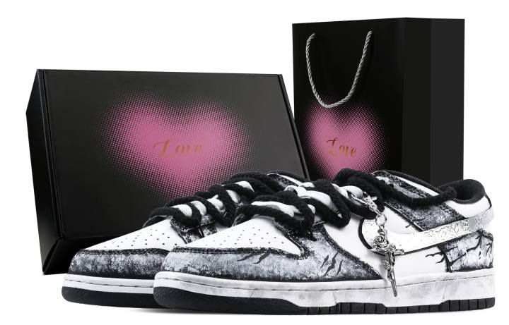 Nike Nike Dunk Starry Silver Light Heart Box Abrasion Resistant Low top Skateboard Shoes Unisex Black White