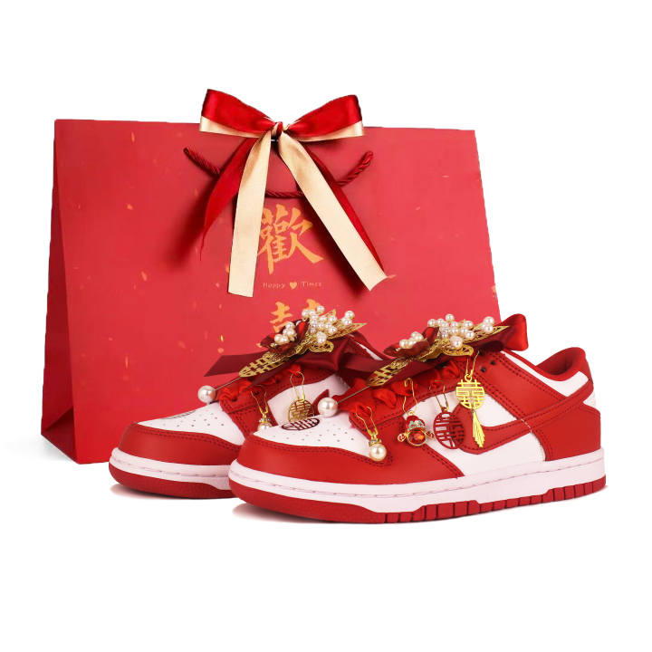 Nike Nike Dunk A Match Made In Heaven Abrasion Resistant Lightweight Slip Resistant Low top Skateboard Shoes Unisex Red
