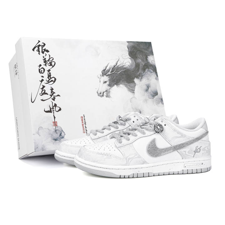 Nike Nike Dunk Kids' Skateboarding Shoes Unisex
