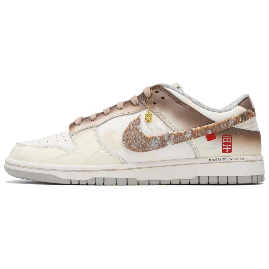 Nike Nike Dunk Cushioning Low top Skateboard Shoes Women's Beige Brown