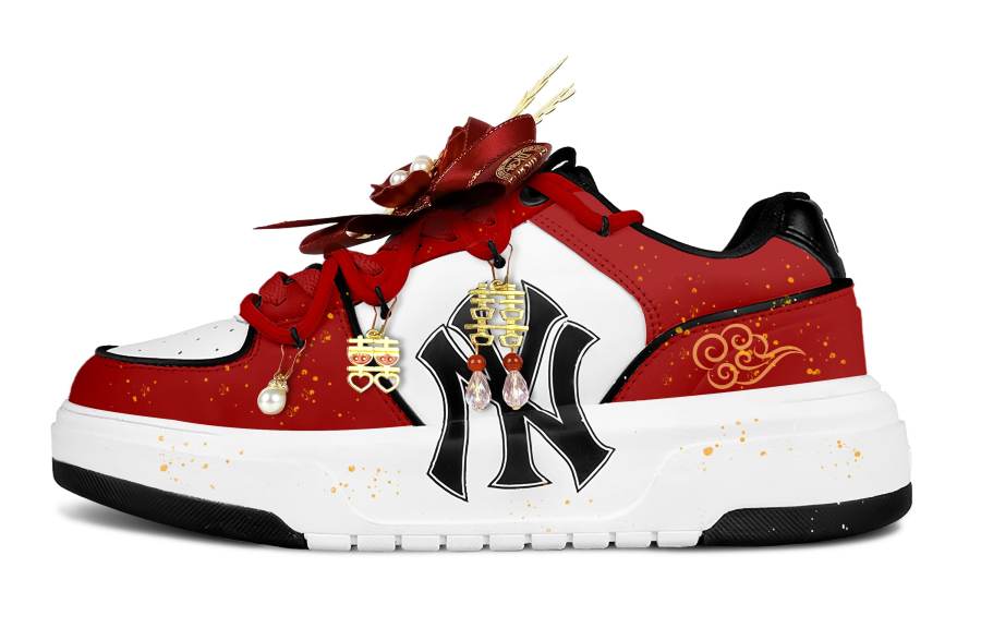 MLB Chunky Liner Joyful Step Into Prosperity Height Increasing Slip Resistant Low top Skateboard Shoes Unisex