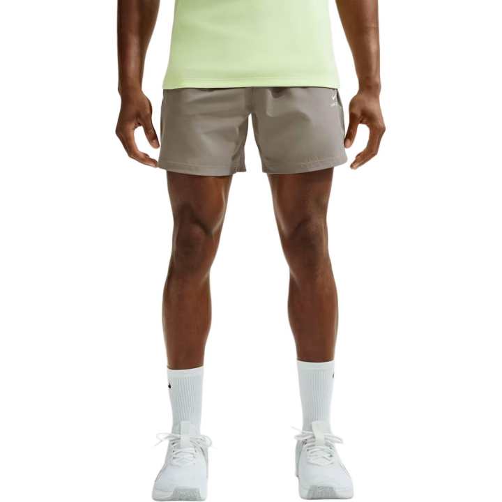Nike Nike Pro Training Men's Dri-FIT 6" Shorts