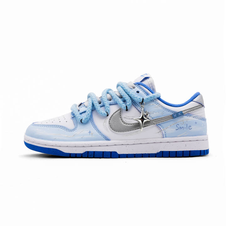 Nike Nike Dunk Sky Abrasion Resistant Slip Resistant Abrasion Resistant Slip Resistant Low top Skateboard Shoes Women's