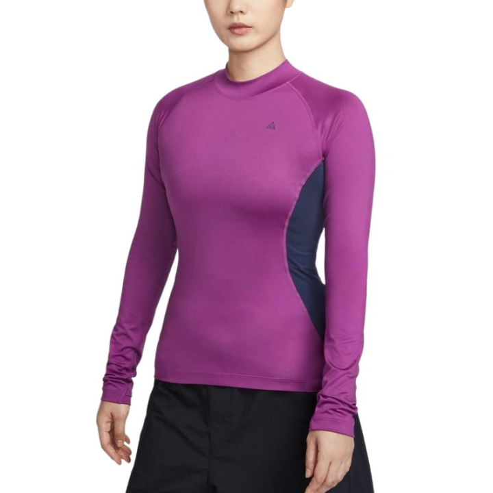 Nike Nike ACG T Shirts Women's Purple Crew Neck Moderate