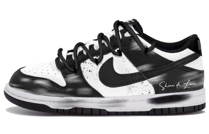 Nike Nike Dunk Low top Skateboard Shoes Women's Black White